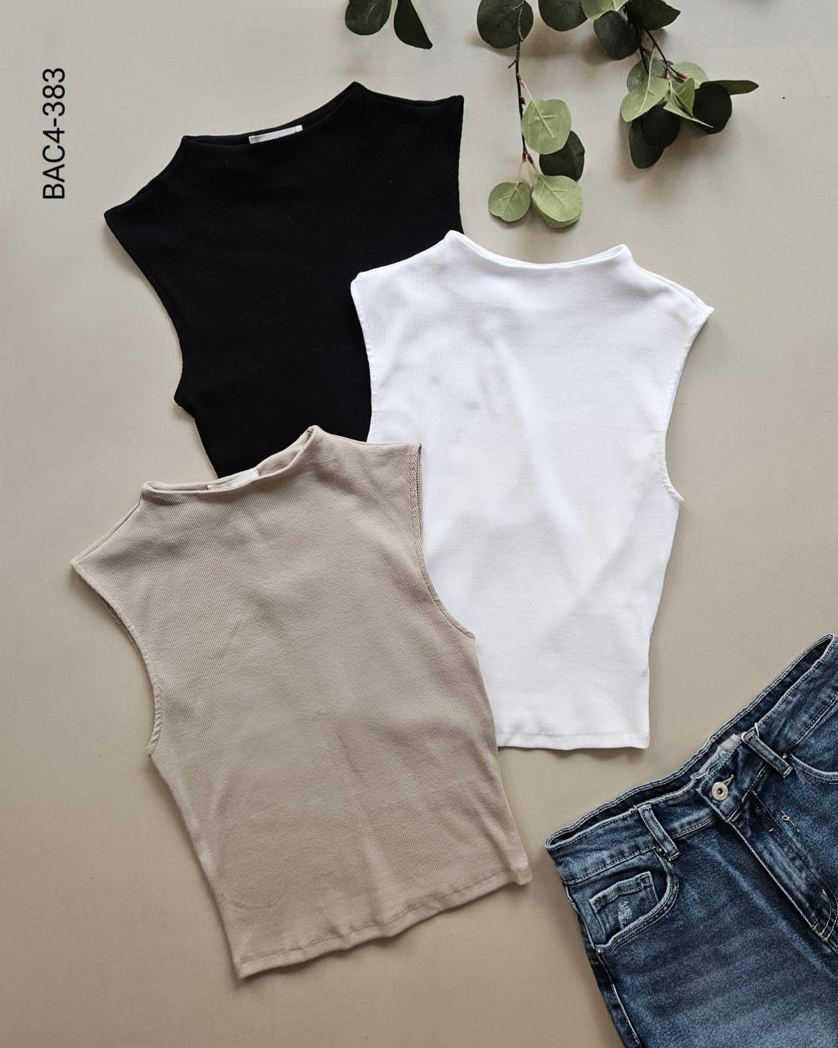 Blusa basica cuello redondo D 383