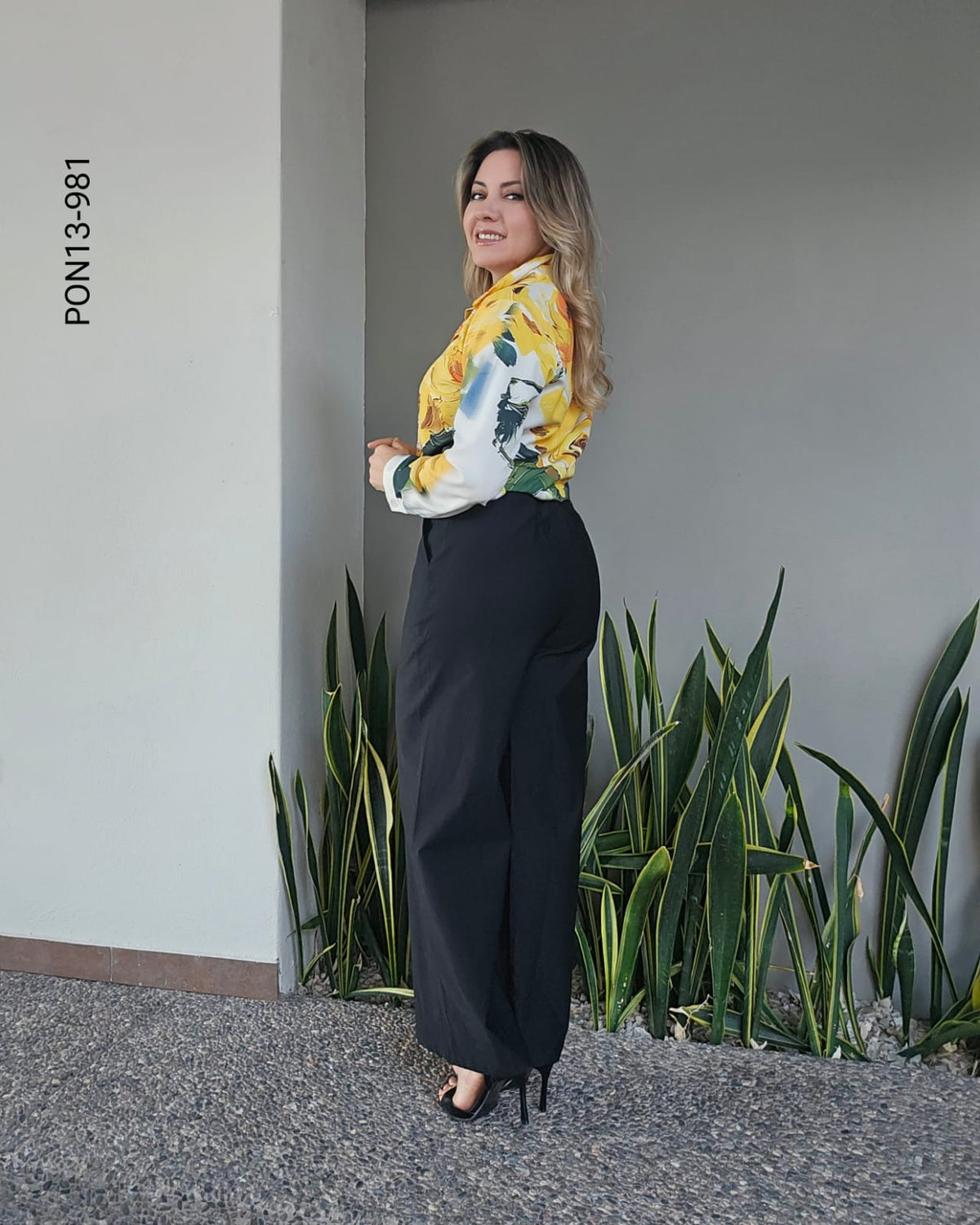 Pantalón Wide Leg Tiro Alto M 981