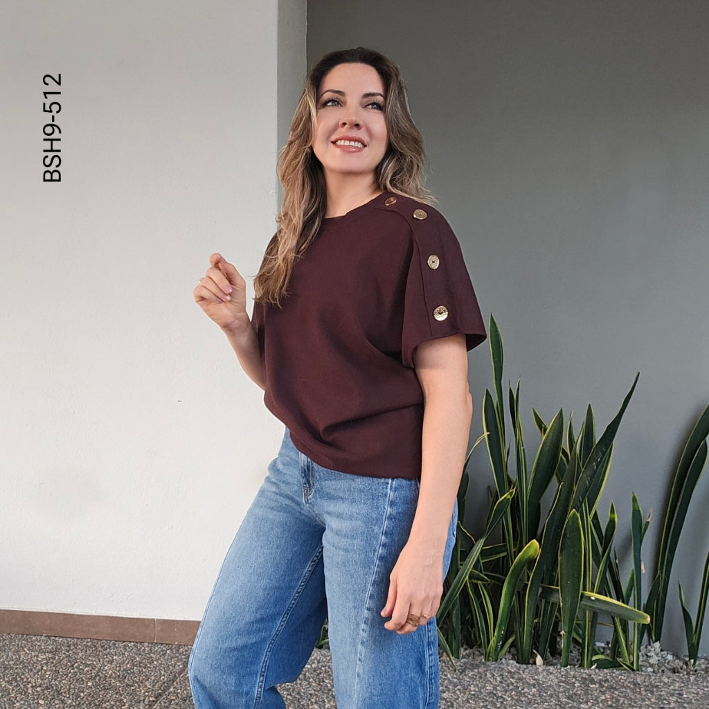 Blusa con Detalles de Botones en Hombro I 512